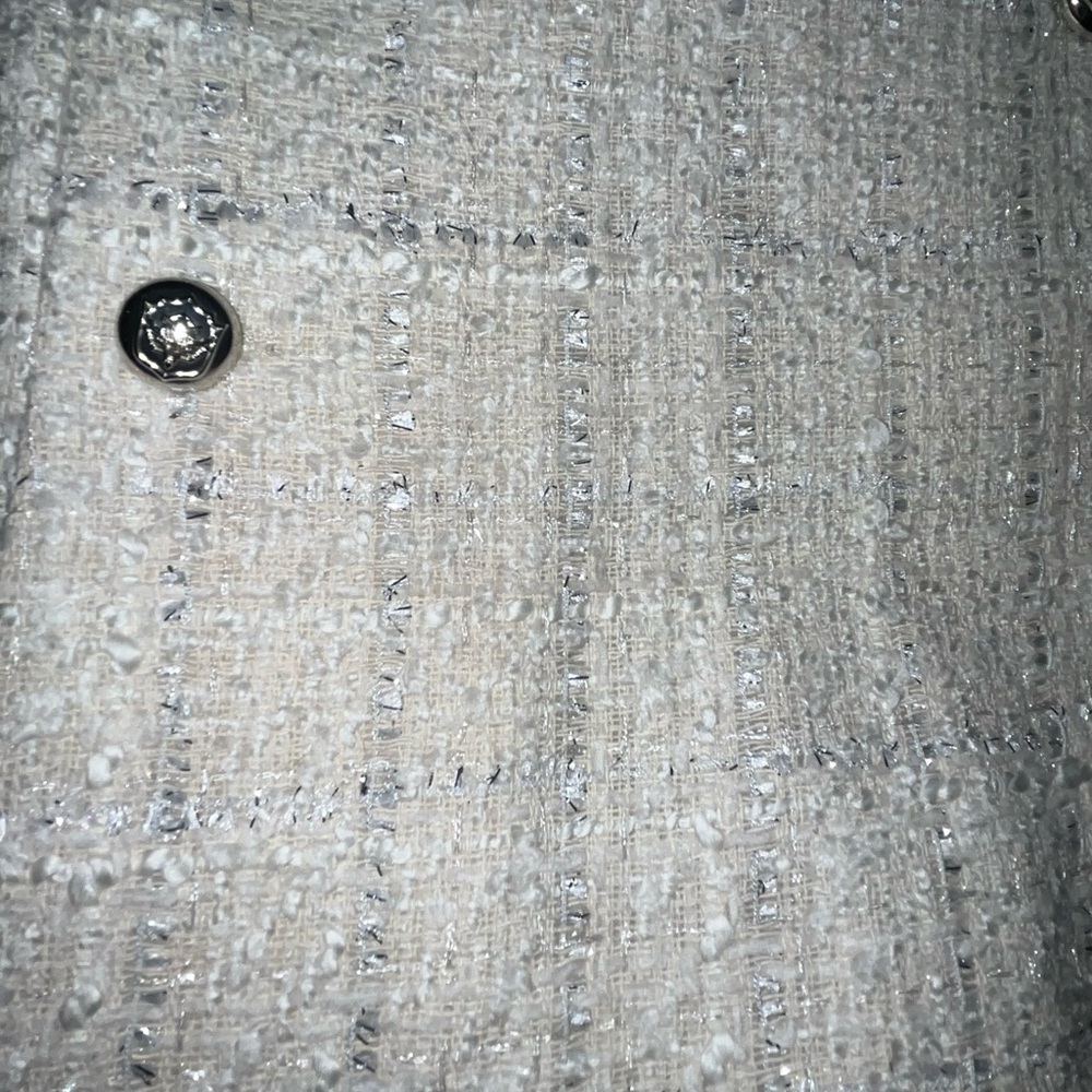 Zara Cream Tweed Mini Skirt with Decorative Buttons - Picture 3 of 4